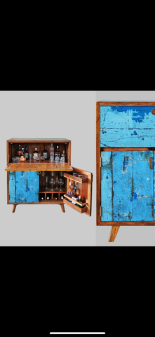 Folding Bar/liquor cabinet - #205