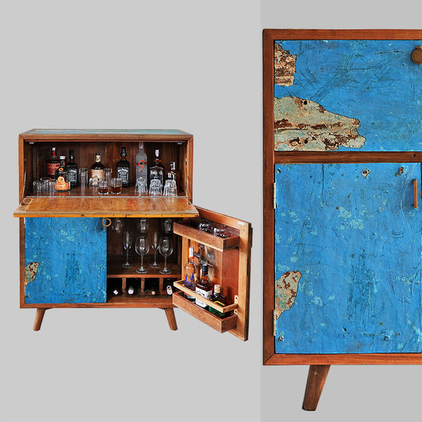 Folding Bar/liquor cabinet - #215