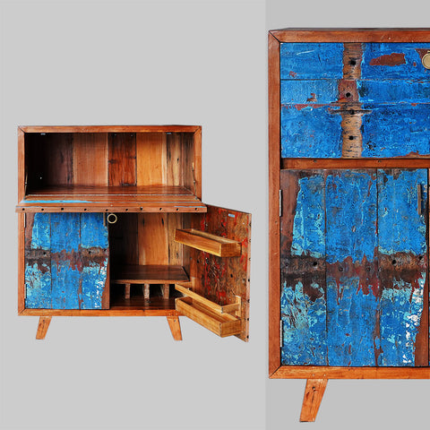 Folding Bar/liquor cabinet - #225