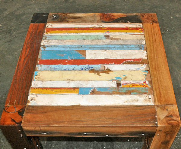 Coffee Table Finger 24x24 - #111