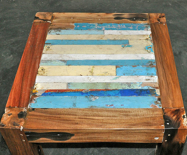 Coffee Table Finger 24x24 - #116